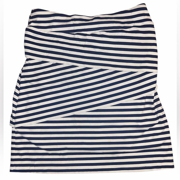 J. McLaughlin Nicola Blue and White Skirt - Picture 2 of 5